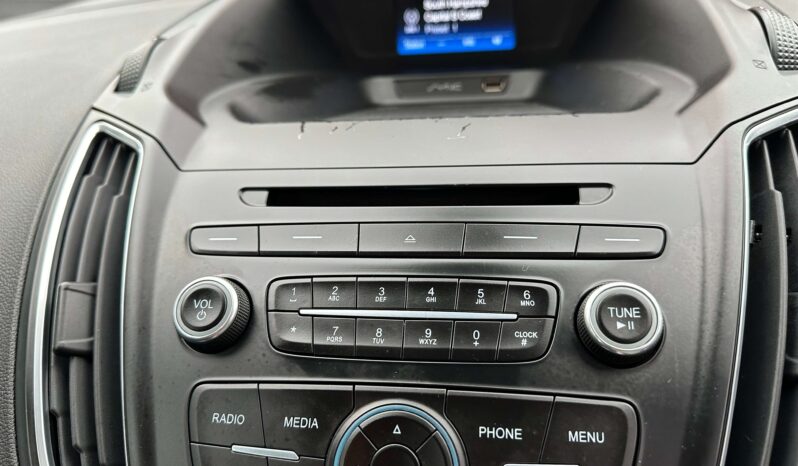 Ford Grand C-Mac Zetec 1.5 tdci full